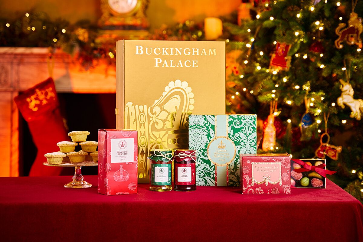 ロイヤルコレクション　バッキンガム宮殿　ファサード　クリスマス限定　オーナメント バッキンガム宮殿 オーナメント クリスマス - メルカリ