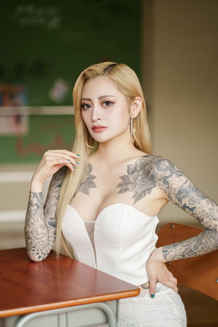 『ラヴ上等』乙葉 a.k.a. おとさん（22）／専門学生・キャバクラ勤務