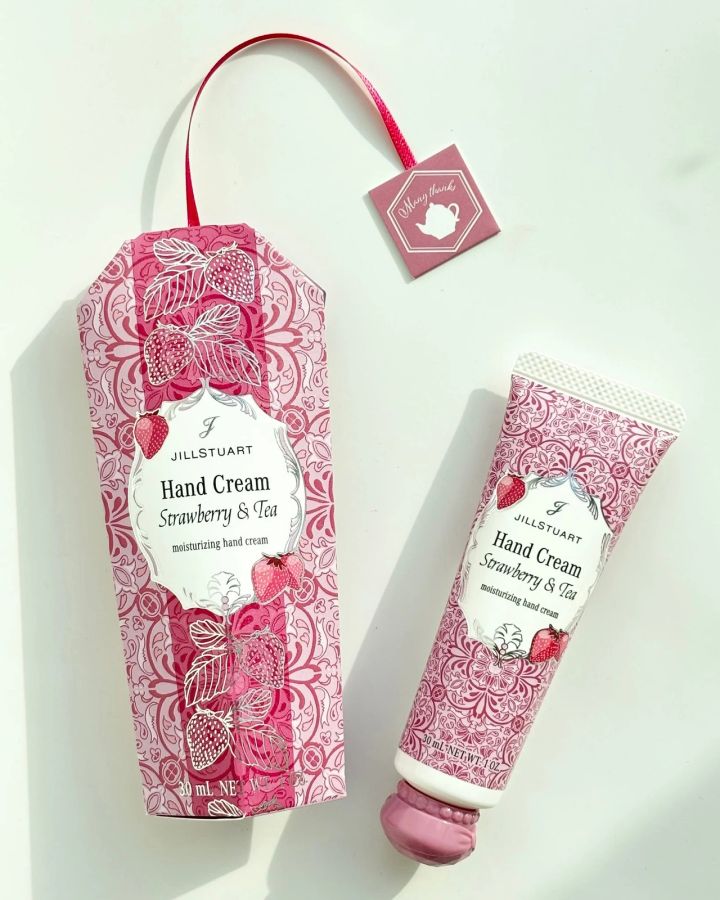 ジルスチュアート ストロベリー＆ティー ハンドクリーム