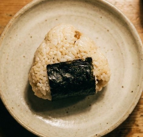 おにぎりで世界を変える「おにぎりアクション」、12日間で5万枚を達成により支援が決定