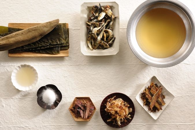 銀しゃりとだし茶漬け 釜のうさぎ／出汁イメージ