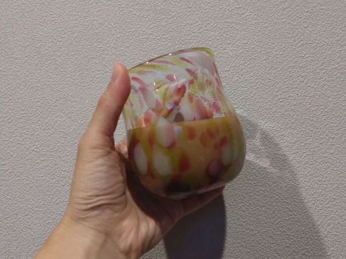 【超簡単】スーパーのわらび餅が“ぷるとろ”に変化♡そのまま食べる前に試したい通なテクニック！ 