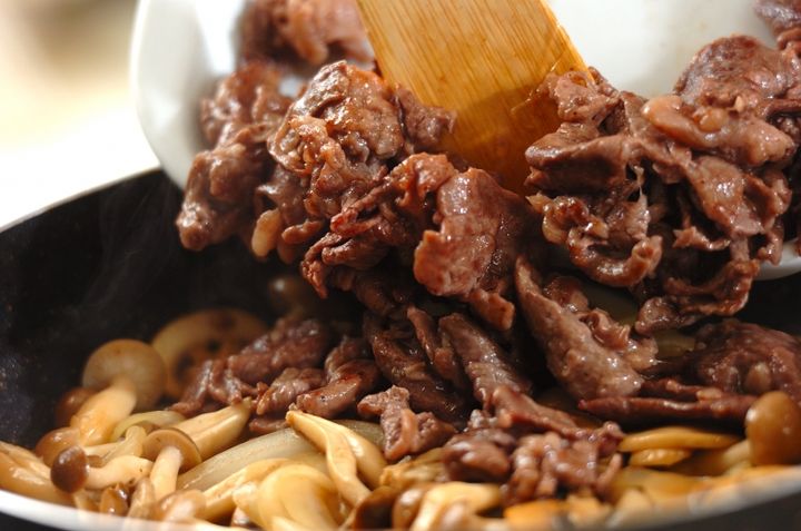 おもてなしに！白いビーフストロガノフの作り方2