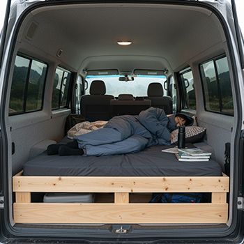 【DOD】車からゲレンデへ直行！スノーウェアと寝袋が一体化した人型寝袋が画期的すぎる