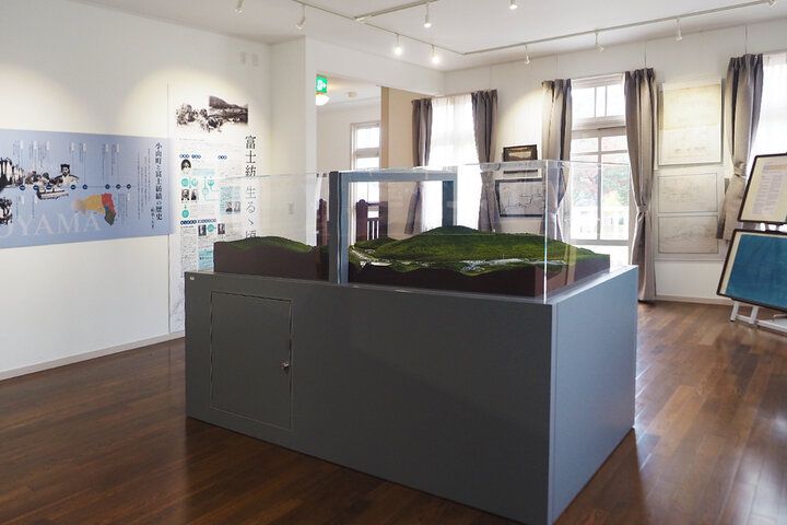 白亜の文化財カフェで絶品パスタランチ♪ レトロ建築と西洋庭園に浸る癒やしのひとときを「豊門カフェ」