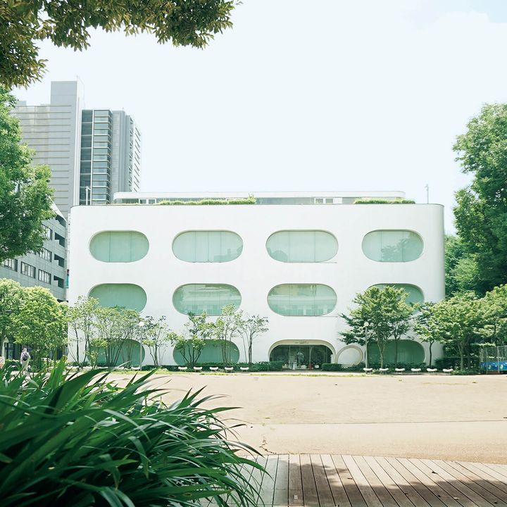 武蔵野〈ひと・まち・情報 創造館武蔵野プレイス〉外観