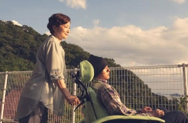 野球を愛し、野球に生きた横田選手と、彼を優しく見守り支え続けてきた母・まなみさんの姿が胸を打つ