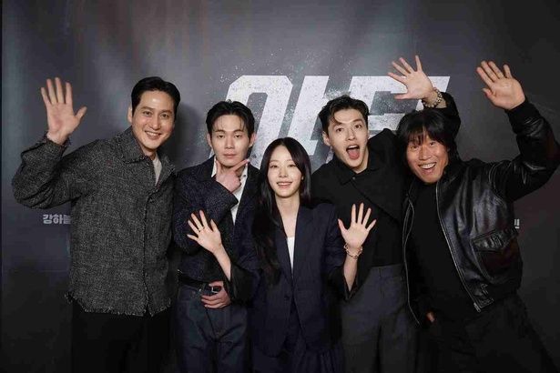 カン・ハヌルらキャストからのグリーティング映像も解禁 [c] 2025 PLUS M ENTERTAINMENT AND HIVE MEDIA CORP, ALL RIGHTS RESERVED. 