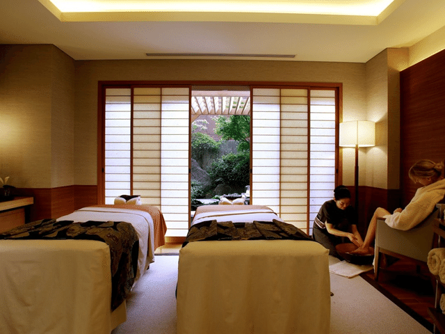 ホテルズドットコム