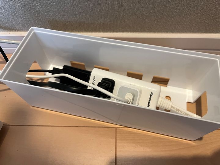 100均のコード収納が優秀すぎ！ダイソー・セリア・キャン★ドゥで買った9商品を紹介