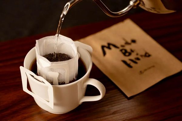 手仕事で鮮度を極限まで追求した新商品「Made By Hand」販売中