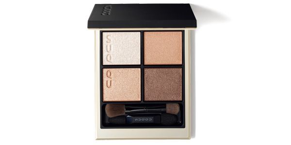 シグニチャー カラー アイズ