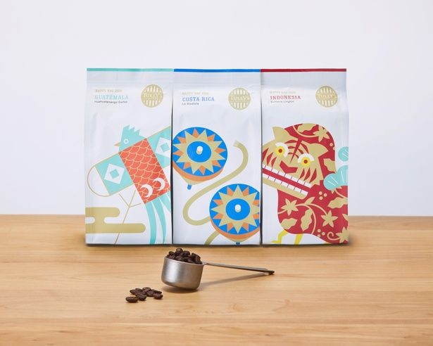 左から、グァテマラ ウエウエテナンゴ キュリコ、コスタリカ ラ グラディオーラ、インドネシア スマトラ リントン。パッケージには遊び心がいっぱい