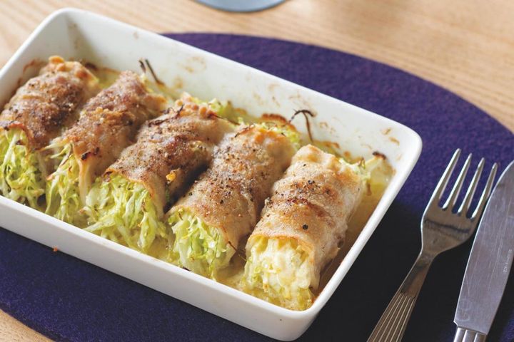 いつもの【豚バラ＆合びき肉】で1人分のおかずがあっという間！ お酒にも合うレシピ2選「ピーマン肉詰め煮」「豚肉のコールスローサラダ巻き焼き」