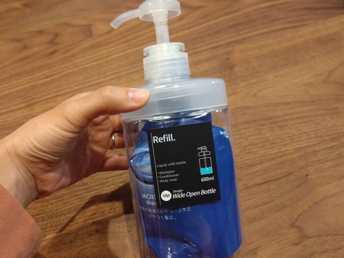 シャンプーの詰替えが秒速で終わる！〈ダイソー広口ボトル〉がホントに優秀すぎました。