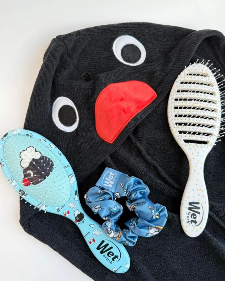 ピングー 45周年 「WetBrush®」コラボ