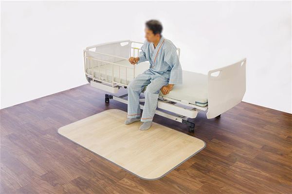 転倒骨折予防フロア＆マット「ころやわ」シリーズ最新作「ころやわマットⅢ」発売