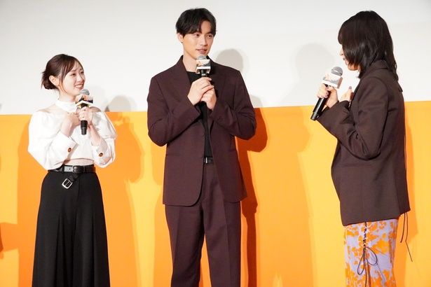 サプライズ登場の福士蒼汰＆福原遥も、十明の生歌唱に興奮しきり