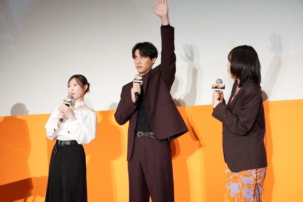 【写真を見る】妄想を炸裂させる福士蒼汰に、会場も大盛り上がり