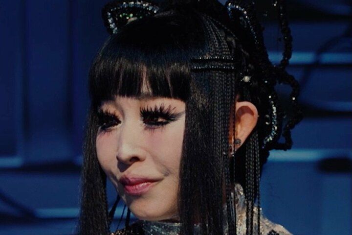 【写真・画像】「ダイヤモンドや土地の権利書や…」プリンセス天功、埋めた”20億円超”の資産の中身を明かす 1枚目