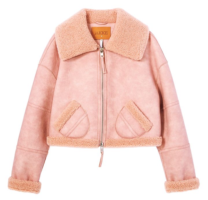 スタイリスト YUMI HIGASHIDE