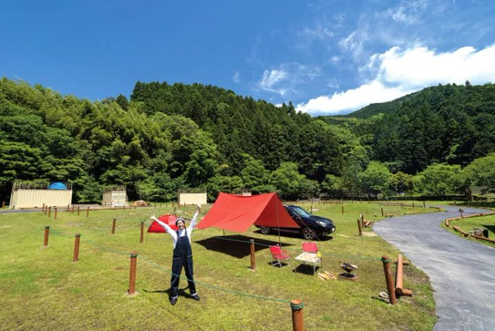 ワークマンのキッズ用“着る断熱材”アウターの機能性が優秀すぎる！