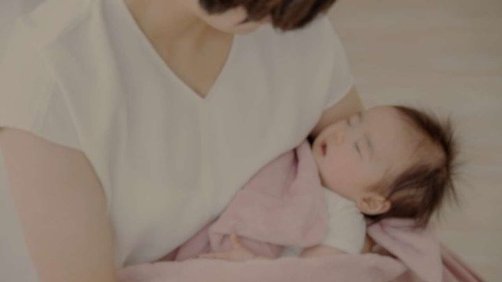 子供を見ててもらえたから...（画像はphotoACより）