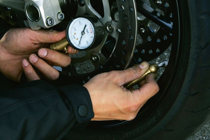 令和の新常識！愛車を守る正しい冬季保管術