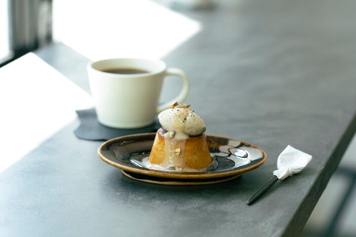 昼と夜で違う雰囲気をまとう大人の空間♪ 向島「haydEn」で味わうプリンとグラスパフェ