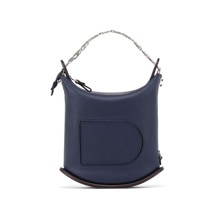 「パン ツイスト」バッグ ￥529,100（伊勢丹新宿店先行カラー）