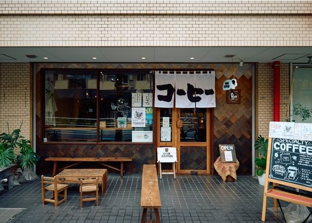 オープンエアのテラス席の利用もおすすめ。テラス席はペット同伴もOK！