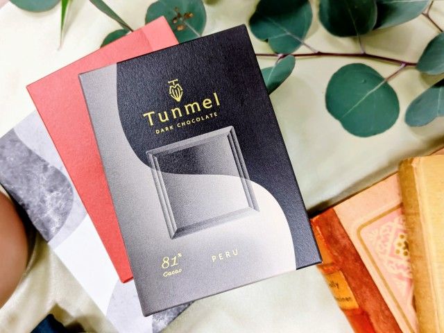 江崎グリコ「Tunmel」・カカオセレクション新作発表会でのディスプレイ