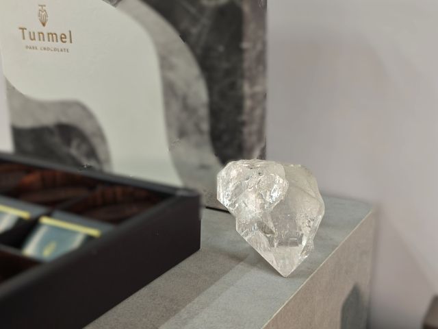 江崎グリコ「Tunmel」・カカオセレクション新作発表会でのディスプレイ