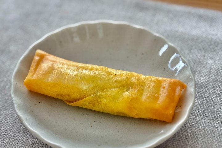 「最大限の賛辞を与えたい」との声も！【ローソン】の新作春巻きを実食