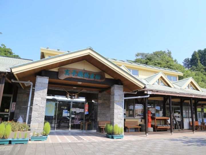 All About ニュース編集部が全国250人を対象に実施した道の駅に関するアンケートの調査結果から、特産品が楽しめると思う「宮崎県の道の駅」ランキングを発表！ 2位「高千穂」を抑えた1位は？