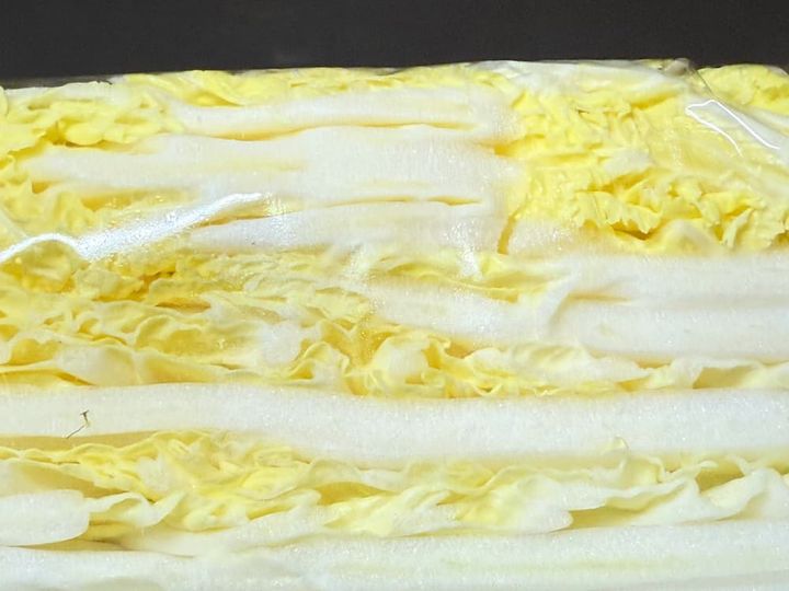 葉の巻きがしっかりしていて、隙間なく詰まっているもの