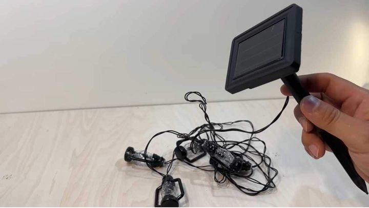 ダイソー「ソーラーイルミネーション」は電池不要