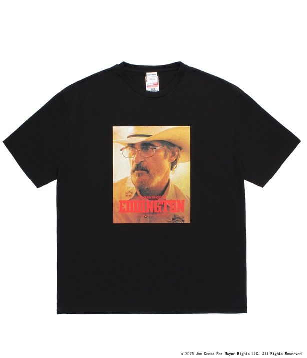 【写真を見る】主人公ジョーのグラフィックや劇中の強烈なステートメントが大胆にデザインに落とし込んだ Tシャツ、スウェットシャツなどの販売が決定 [c]2025 Joe Cross For Mayor Rights LLC. All Rights Reserved.