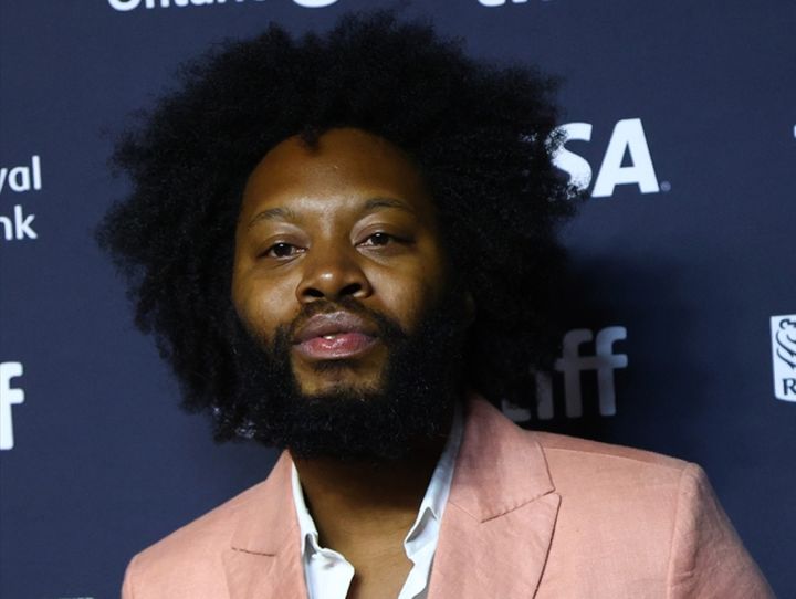 日本で逮捕の『エミリー、パリへ行く』俳優が釈放される （C）AFLO width=