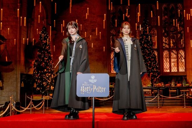 アンバサダーに就任した、女優の桜田ひよりさん(右)と吉川愛さん(左)