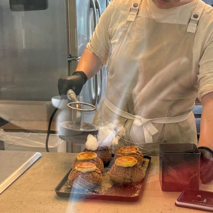 できたての絶品シュークリーム