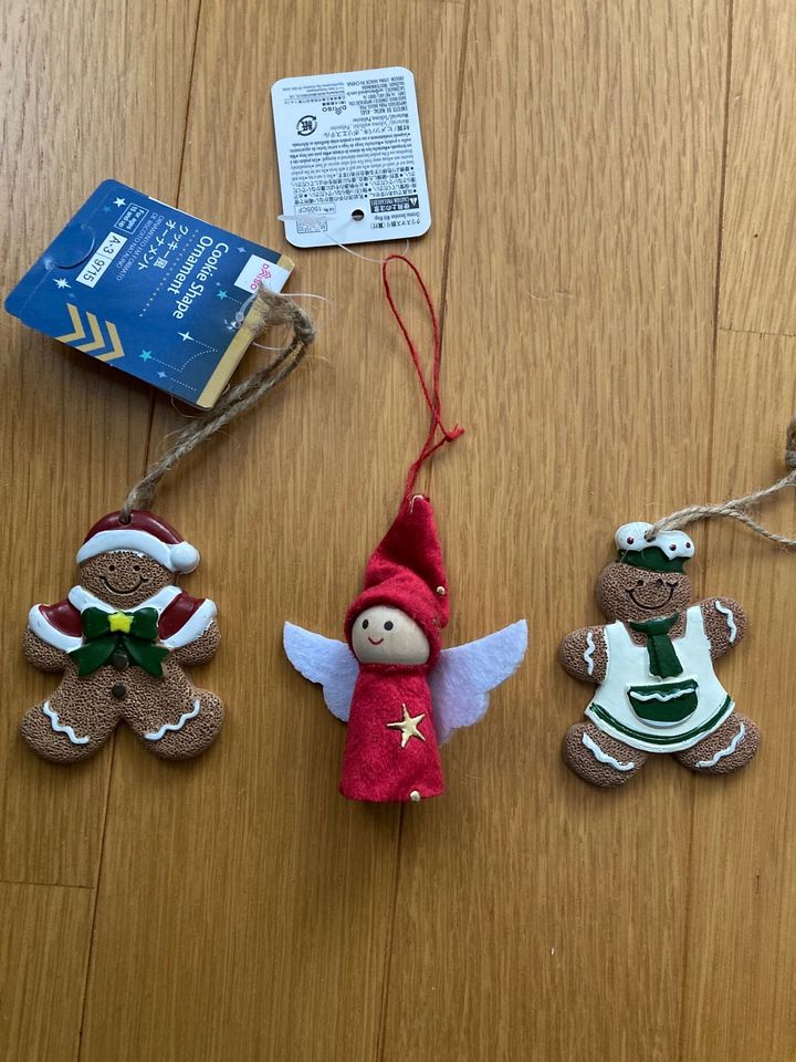 100均材料で、一瞬にして変わる手作りリバーシブルリース