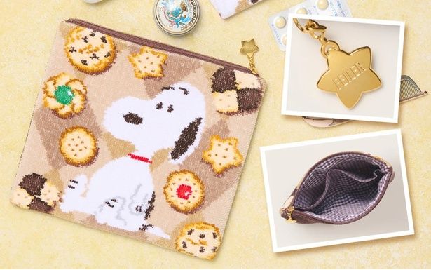 星型クッキーをイメージしたチャームと、チョコレート風のギンガムチェック内生地がポイント