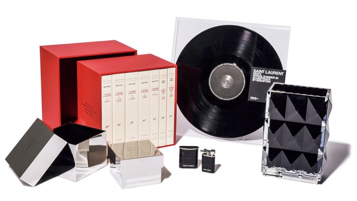 〈SAINT LAURENT RIVE DROITE〉クチュールの美学が宿るホームコレクション