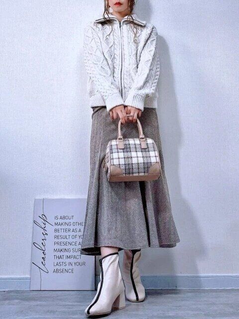 2025冬gu大人女性おすすめケーブルニットブルゾンお手本コーデ