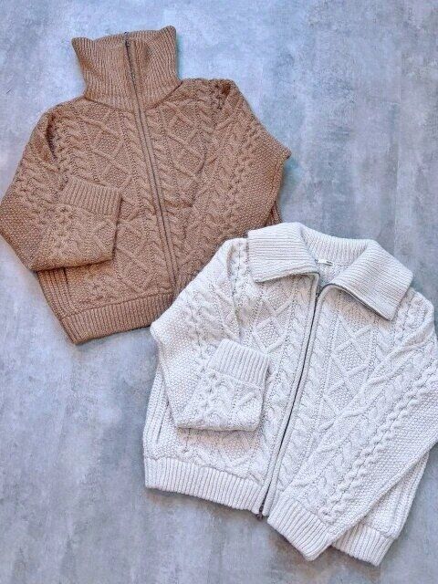 2025冬gu大人女性おすすめケーブルニットブルゾン