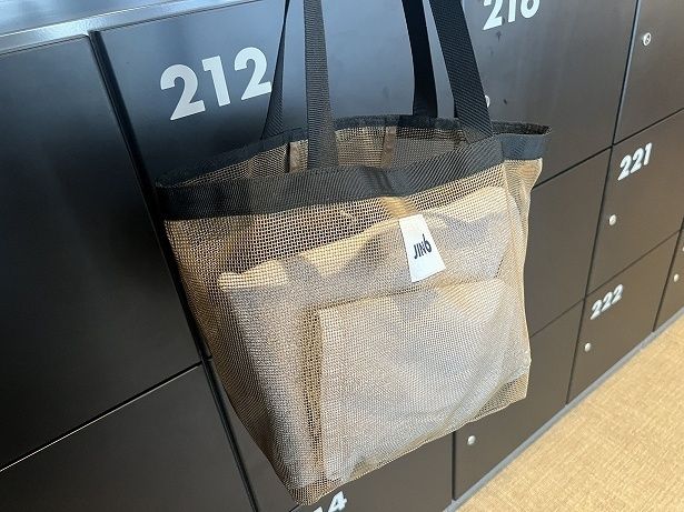 スパバッグとタオルのセットはサウナエリアに持って行こう