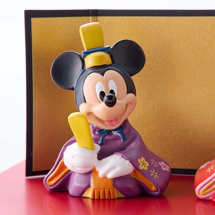 コンパクトに置けるおひなさま ミッキー