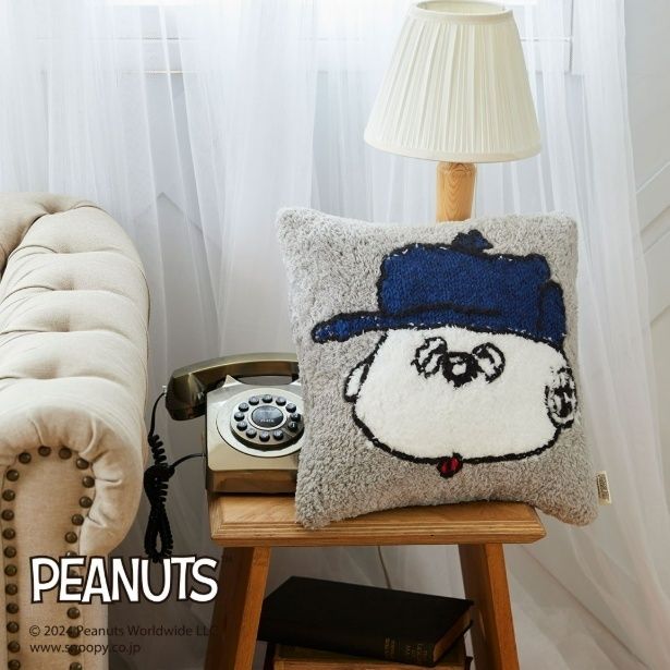 スヌーピー 棒針編みで作るクッションカバーキット〈オラフ〉 (C)2025 Peanuts Worldwide LLC