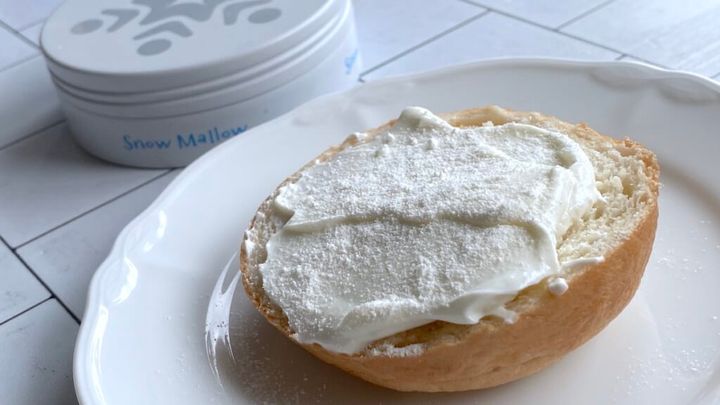 カンロ スノーマロウ アレンジレシピ 粉雪パン ギリシャヨーグルト